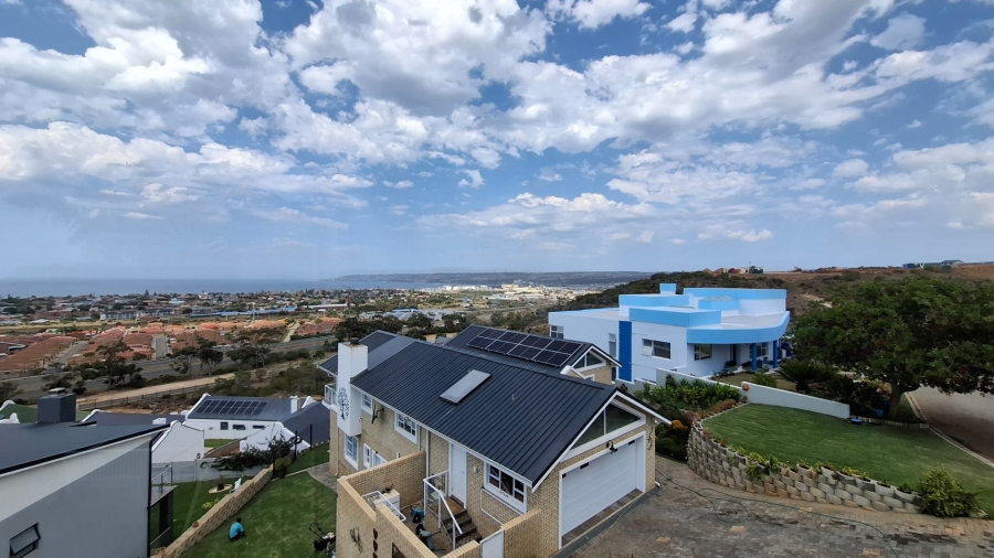 4 Bedroom Property for Sale in Menkenkop Western Cape